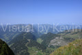 Gebirgslandschaft bei klarem Himmel