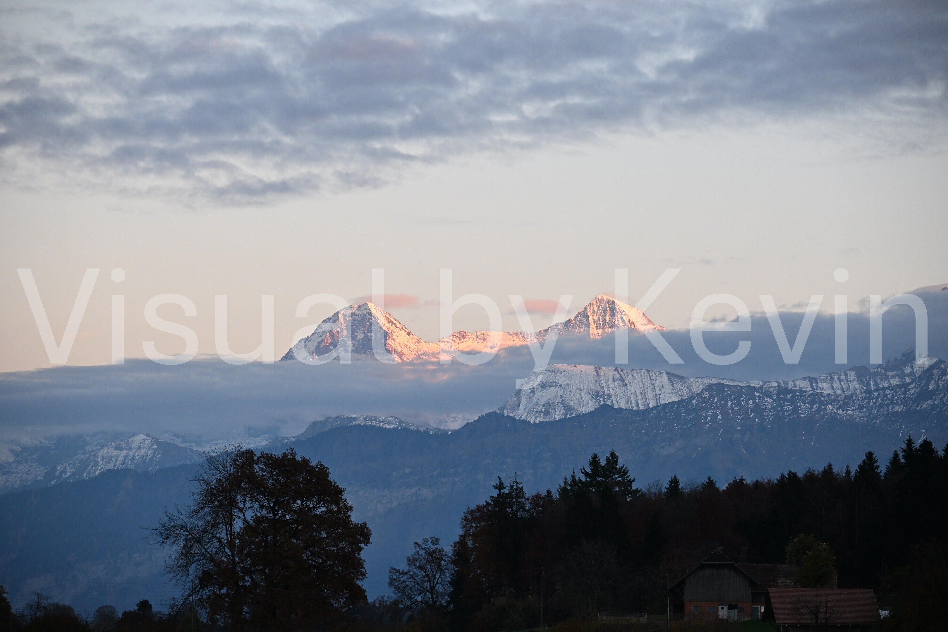 Abendlicht auf den Gipfeln